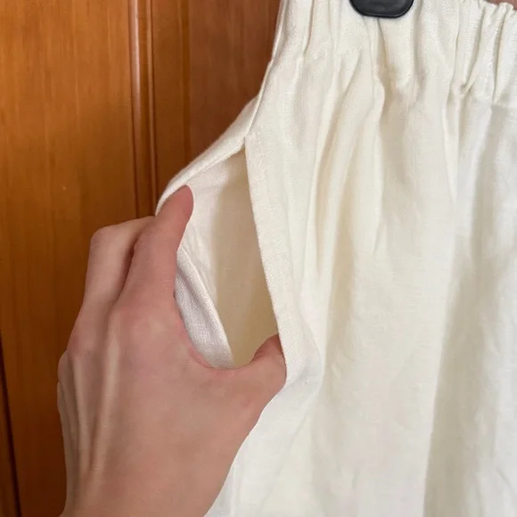 LA Relaxed White Linen Skirt - Picture 4 of 4